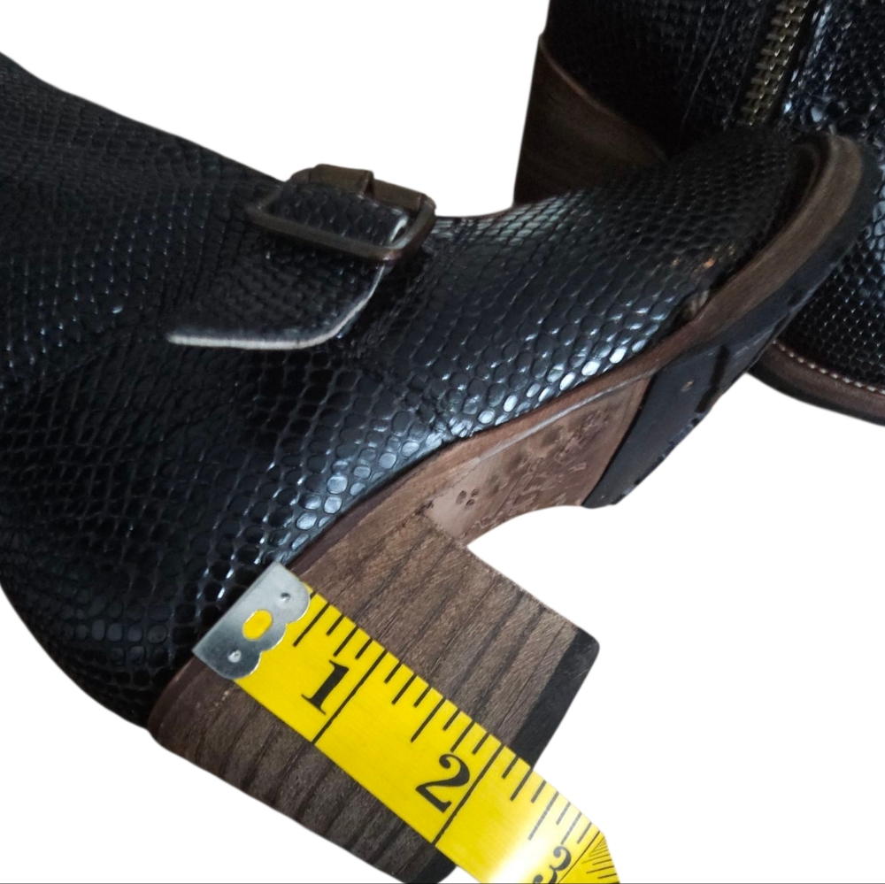 Freebird by Steven Carlito Black Snake Embossed Leather Size 7 - Picture 13 of 16